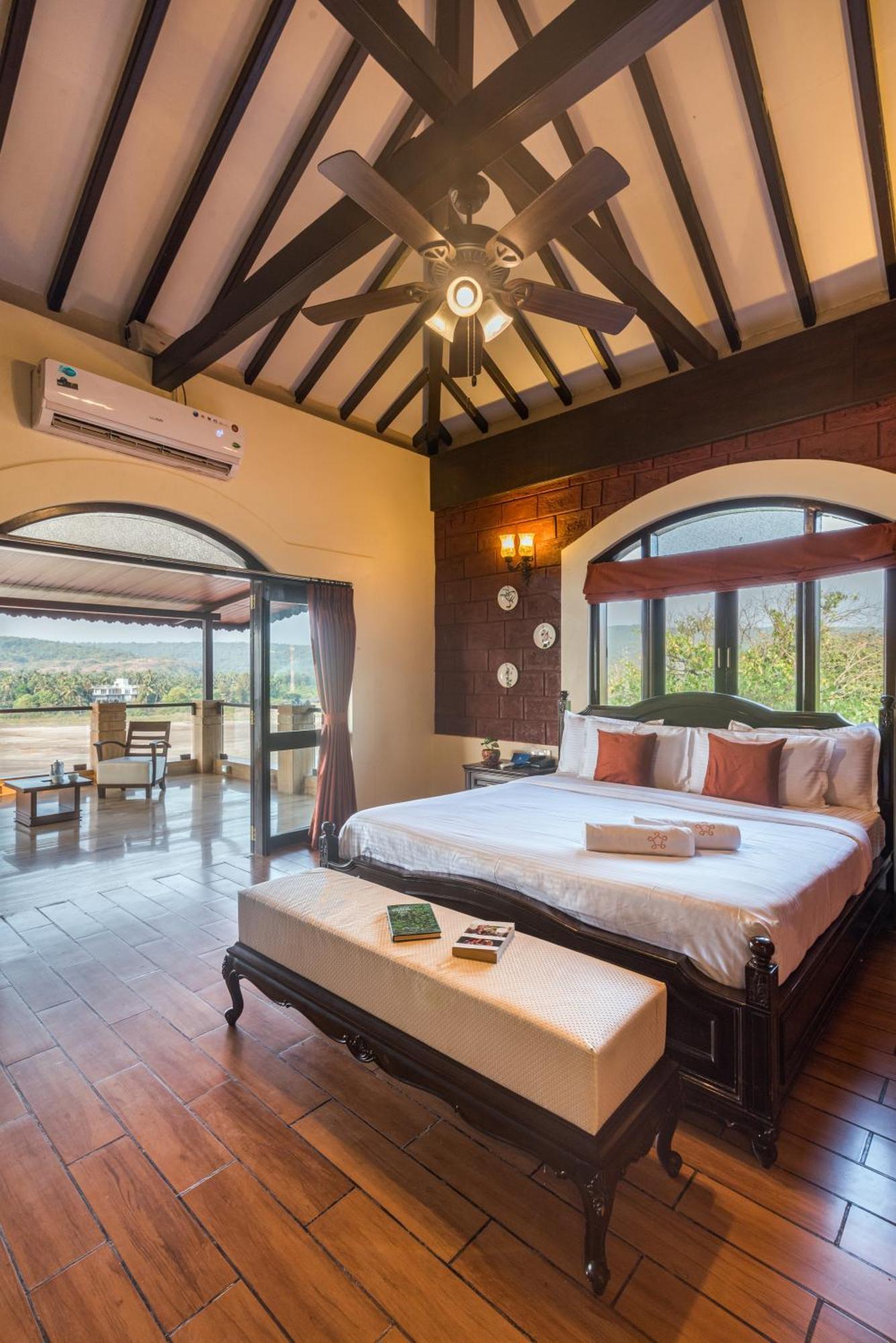 Saffronstays Athaang, Dapoli Ānjarle Exterior photo